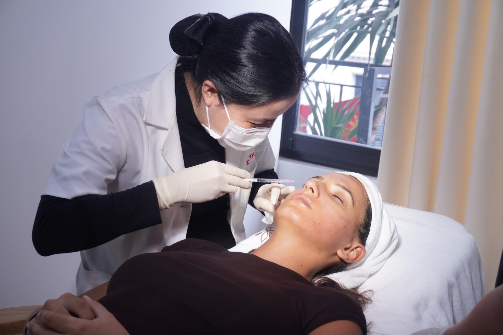 Tiêm meso khi da có dấu hiệu nếp nhăn, rãnh cười