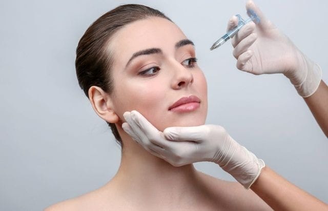 Giá tiêm filler hốc mắt là bao nhiêu?