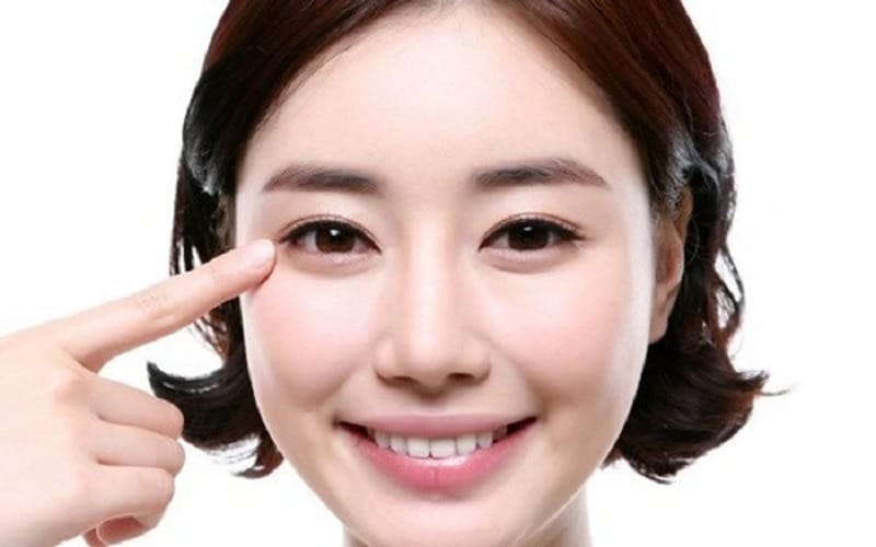 Tiêm bọng mắt cười là gì?