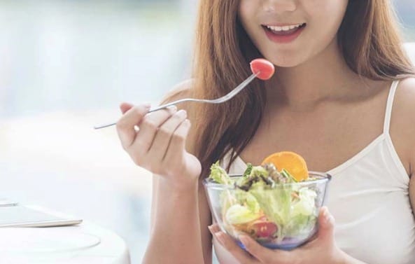 Supplementing vegetables and fruits helps skin recover quickly after laser treatment