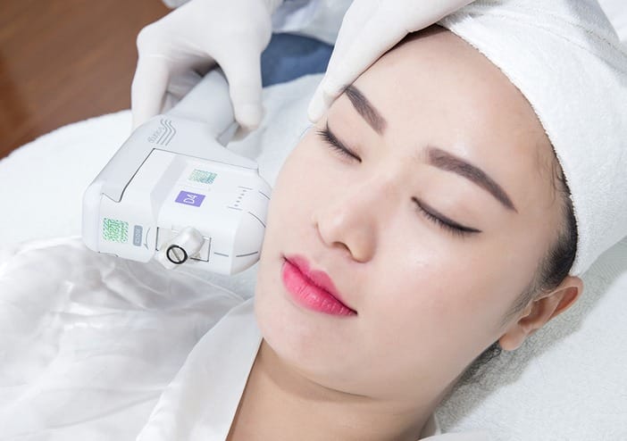 Nâng cơ khuôn mặt bằng công nghệ Needle RF