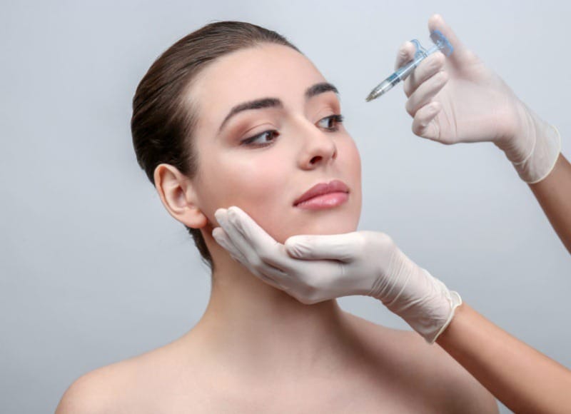 Tiêm Botox và Filler
