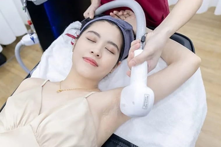 Triệt lông an toàn giúp hạn chế và ngăn ngừa nếp nhăn