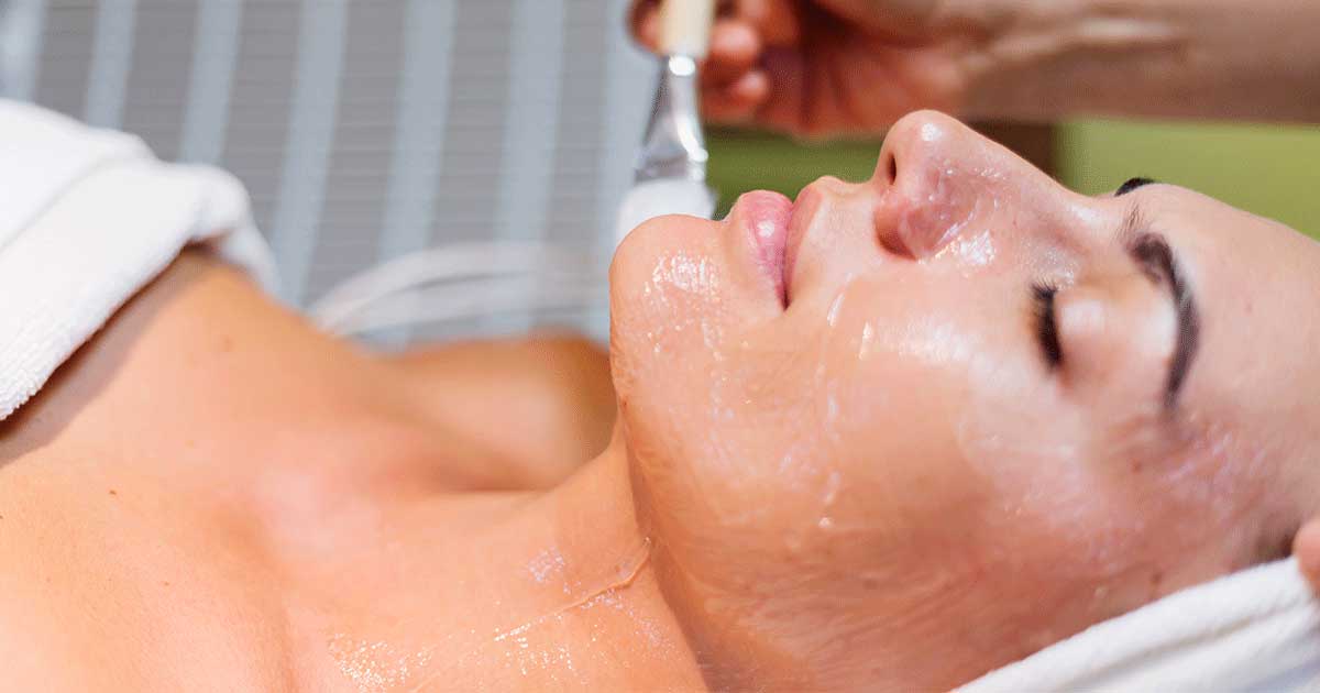 Các Loại Peel Da Và Ảnh Hưởng Đến Thời Gian Đẩy Mụn