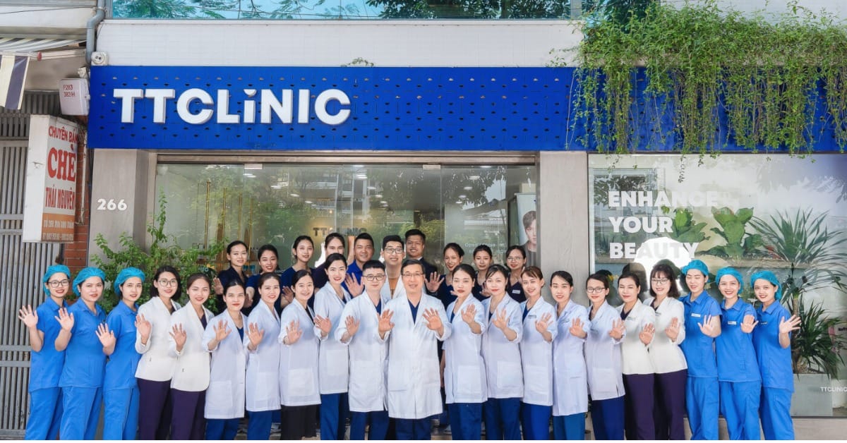 Phòng khám da liễu TP CLiNIC