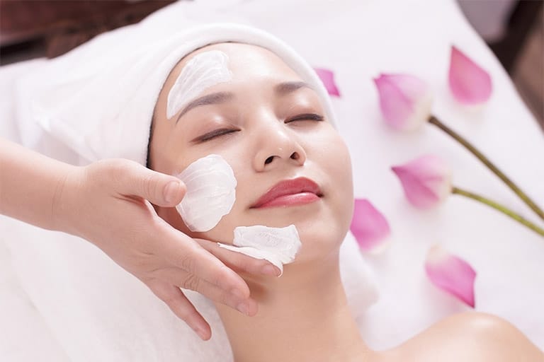 Cách lựa chọn spa chăm sóc da mặt uy tín tại Hà Nội