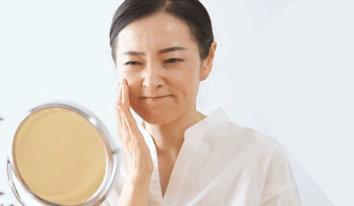 Các dấu hiệu của làn da sau độ tuổi 40