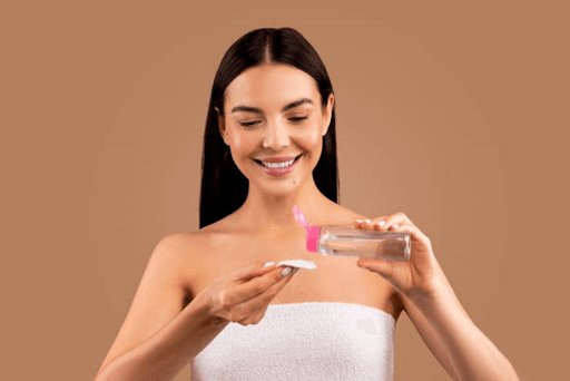 Tẩy trang – Bước đầu tiên trong các bước chăm sóc da cơ bản