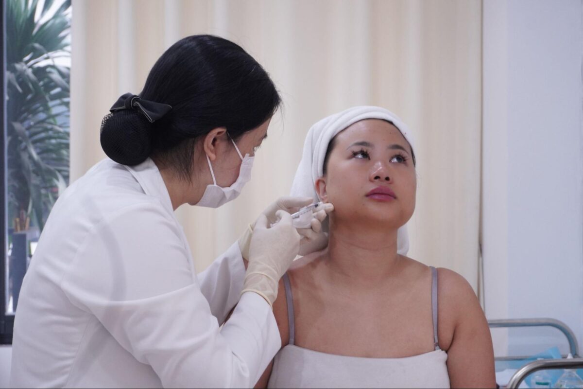 Bác sĩ nhiều năm kinh nghiệm trực tiếp làm