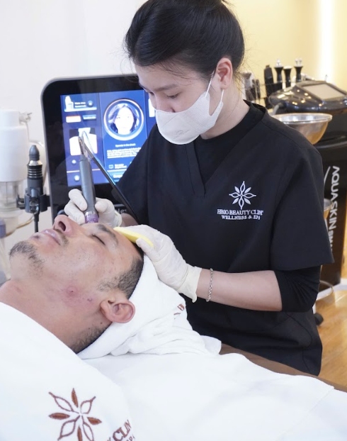 Điều trị da sạm đen ở nam giới tại HBIO Clinic