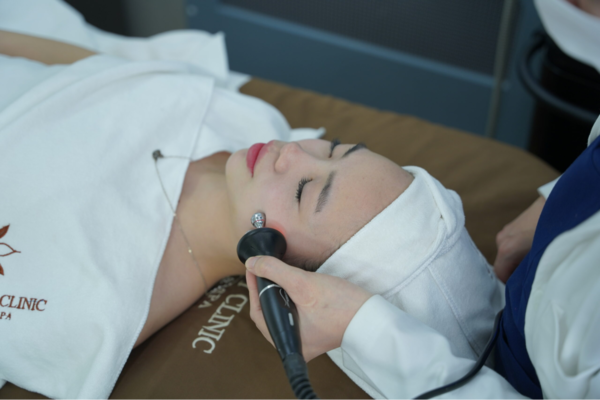Quy trình tiêm meso mesotherapy mọc tóc chuẩn y khoa tại HBIO Clinic