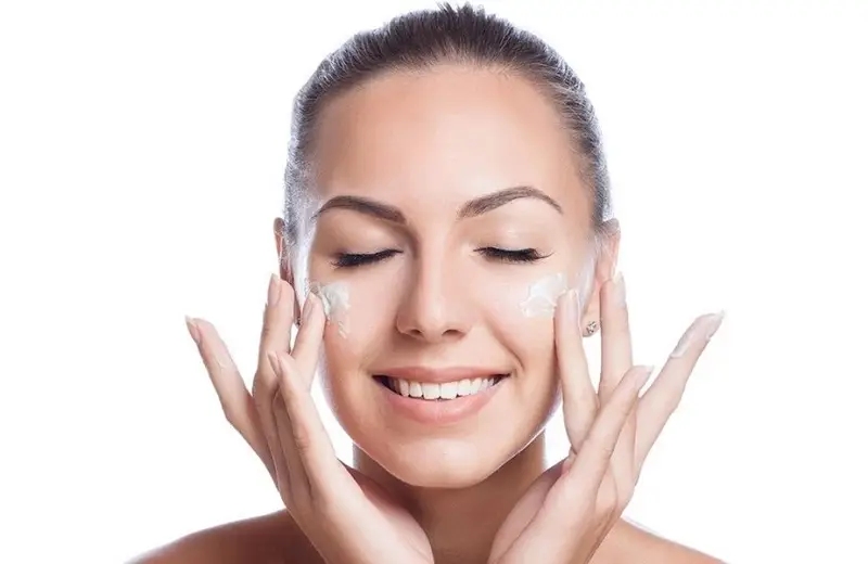 Cách chăm da sau khi thực hiện căng chỉ mắt cáo