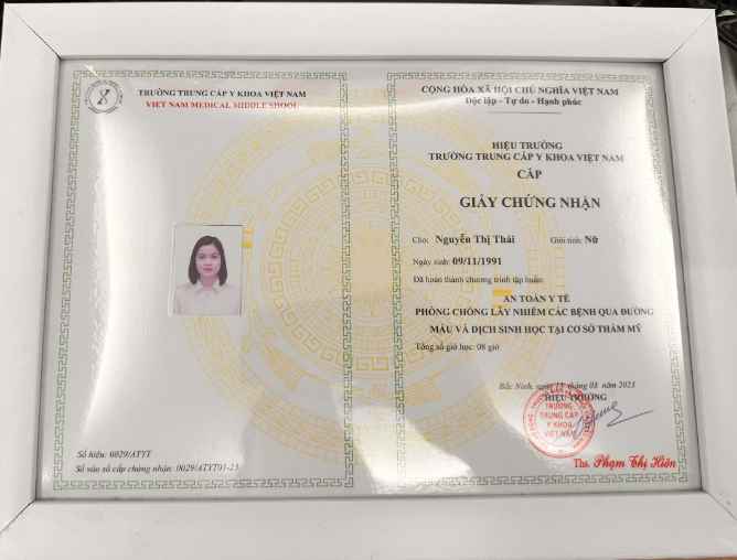 Giấy chứng nhận bằng bác sĩ tại HBIO Clinic