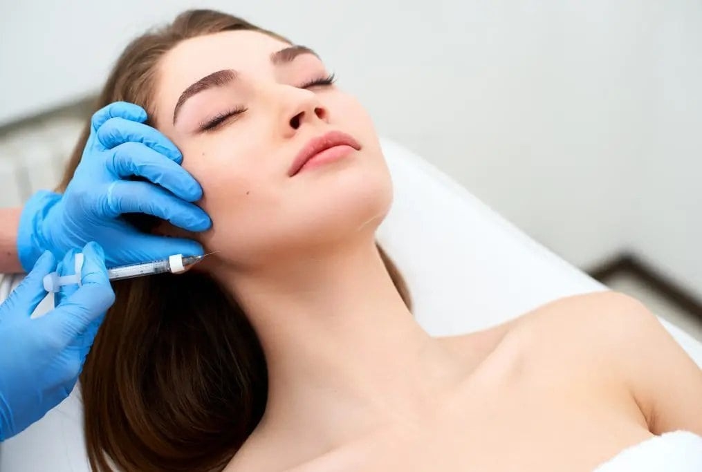 Kỹ thuật đi kim của người thực hiện ảnh hưởng đến thời gian phục hồi