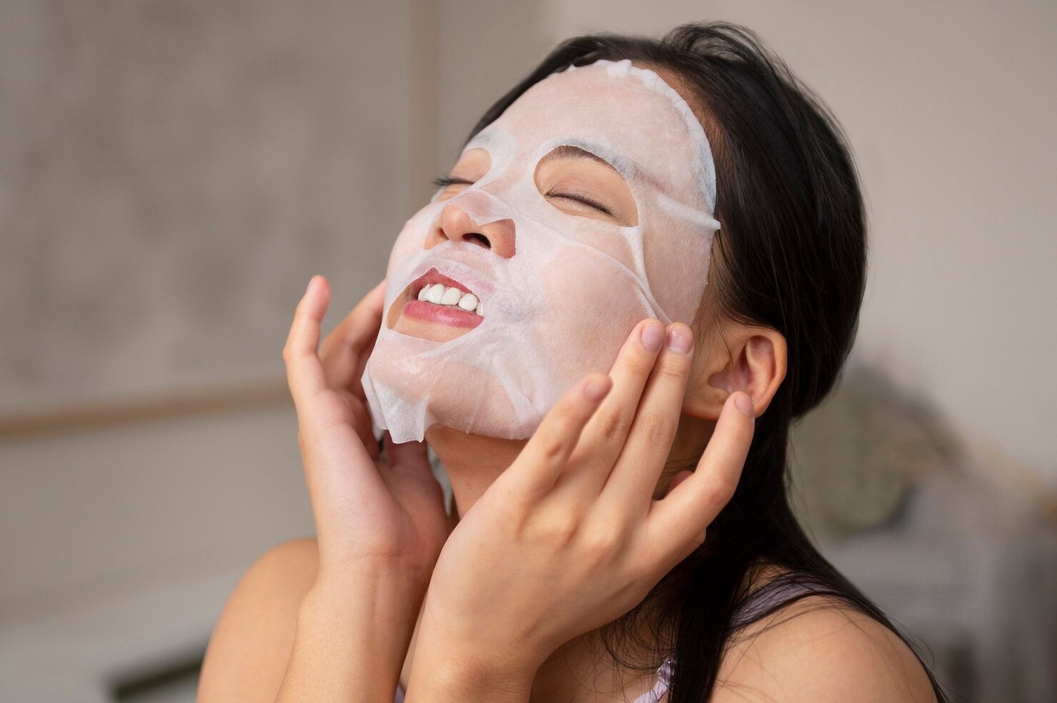 Đắp mặt nạ làm dịu da cấp tốc