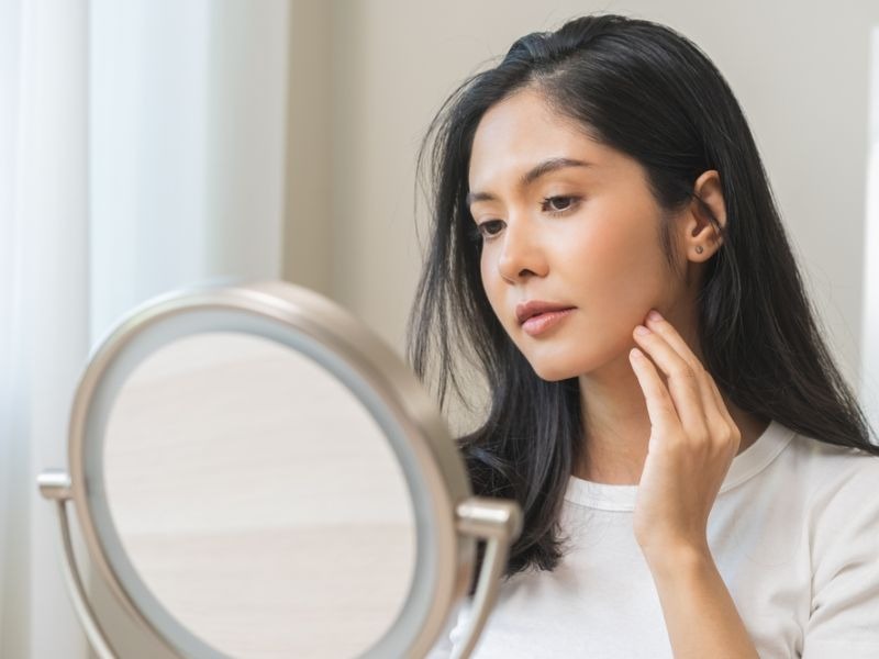 Quy trình chăm sóc phục hồi da mặt sần sùi sau sinh an toàn